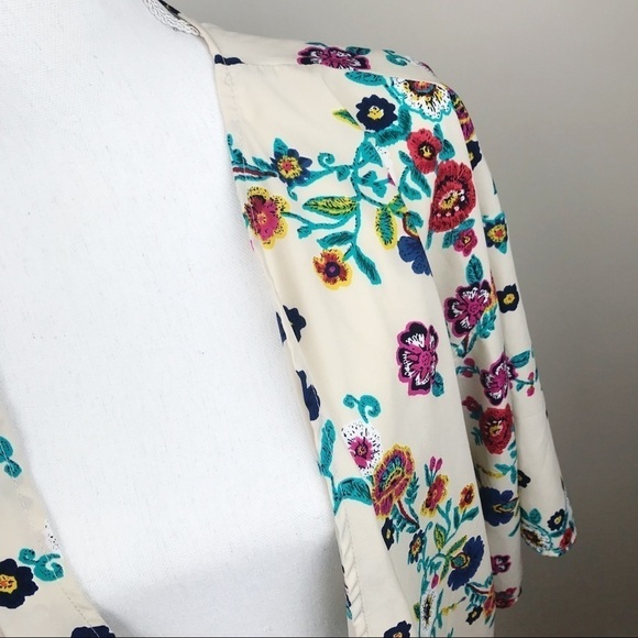 Francesca Floral Kimono Size Small - Picture 3 of 5